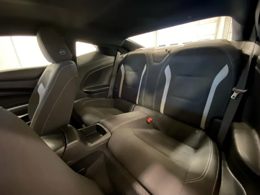 2020 Chevrolet Camaro 1LS 1LT photo 21