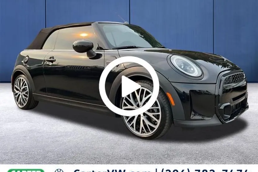 2022 Mini Cooper Convertible S photo 1