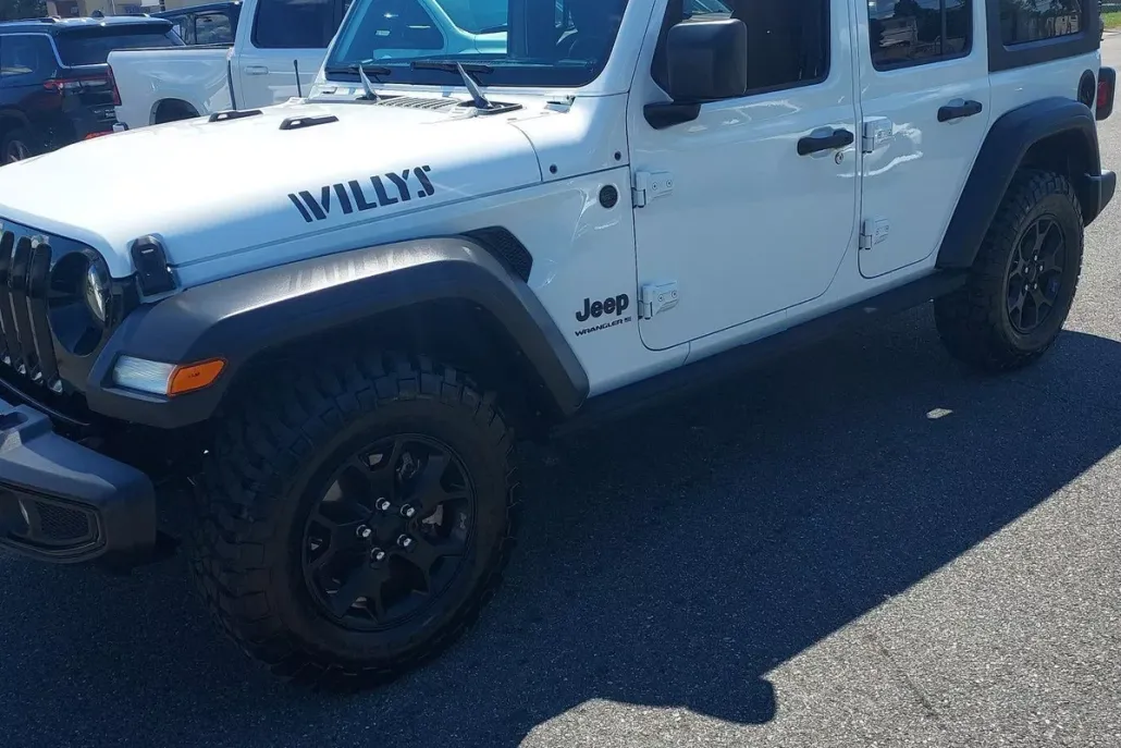 2023 Jeep Wrangler Willys Sport photo 1