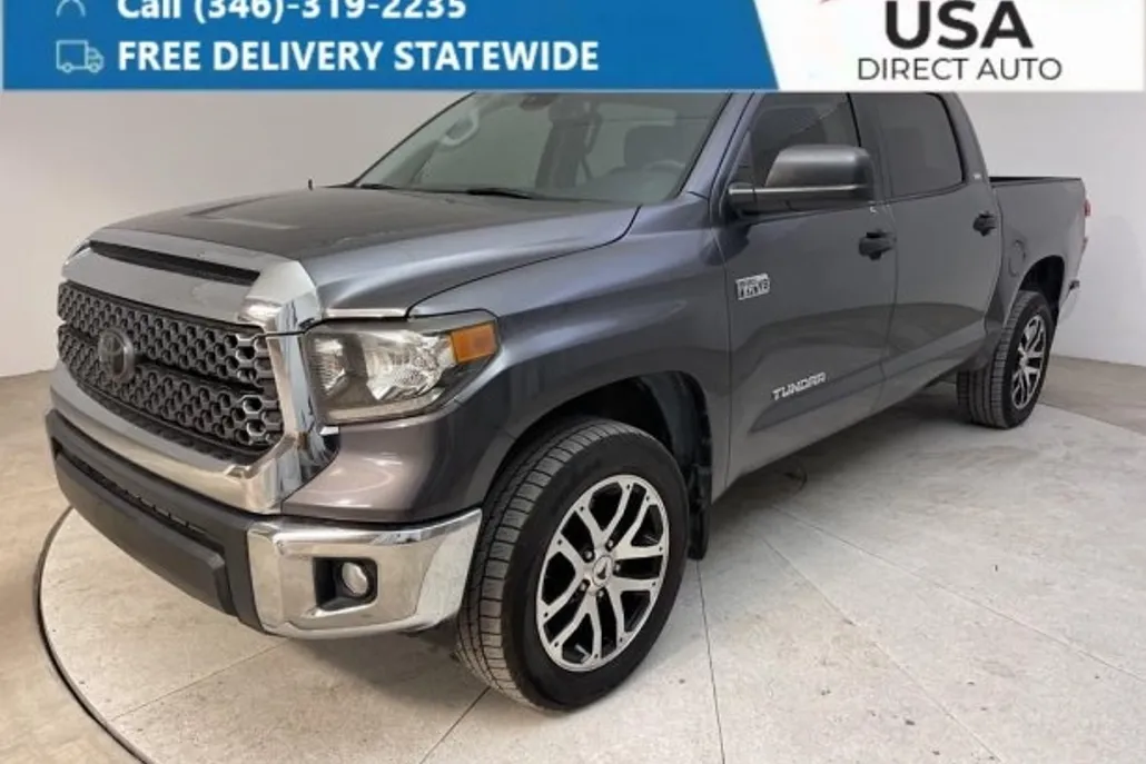 2018 Toyota Tundra SR5 photo 1