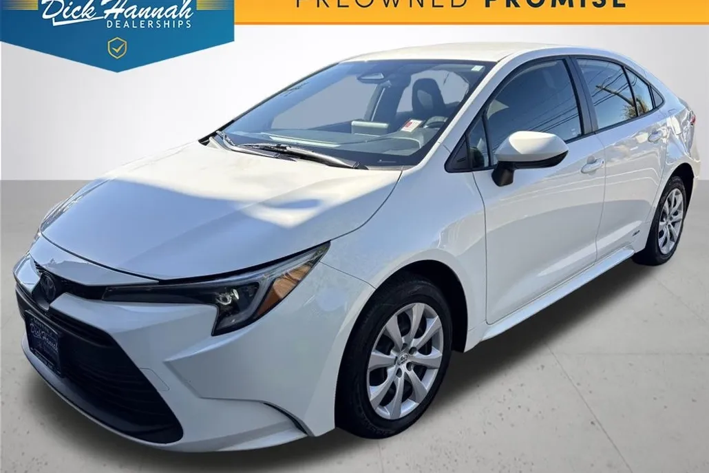 2023 Toyota Corolla Hybrid LE photo 1