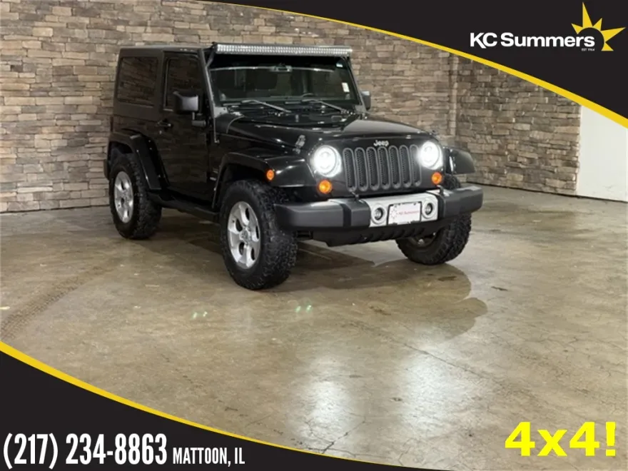 2013 Jeep Wrangler Sahara photo 1