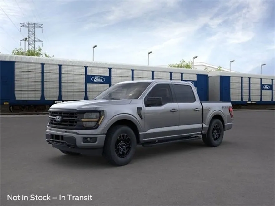 2025 Ford F-150 XLT photo 1