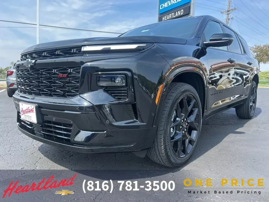 2026 Chevrolet Traverse RS photo 1