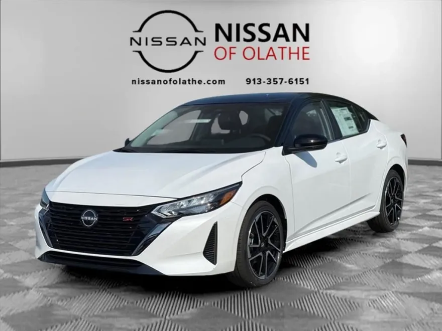 2025 Nissan Sentra SR photo 1
