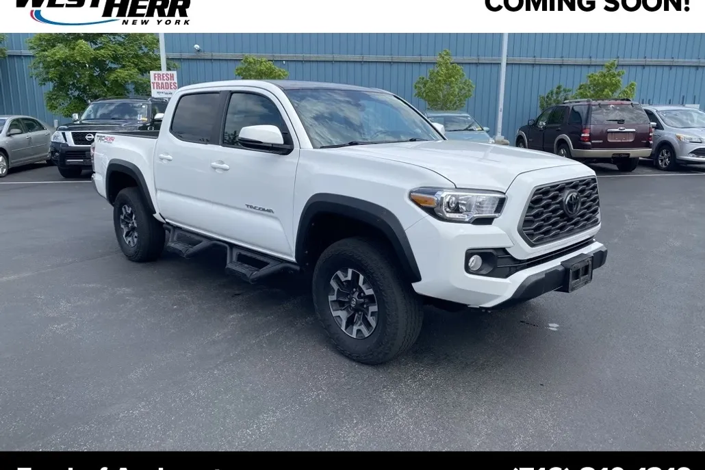 2022 Toyota Tacoma TRD Off-Road V6 photo 1