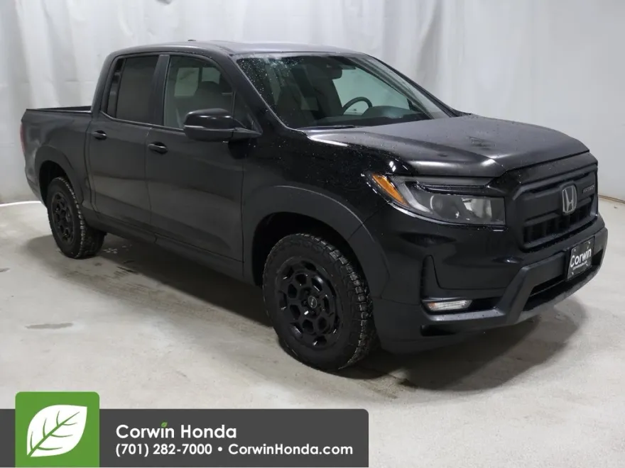 2025 Honda Ridgeline TrailSport photo 1