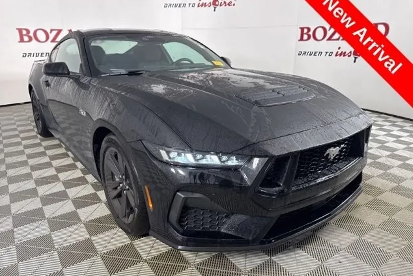 2025 Ford Mustang GT photo 1