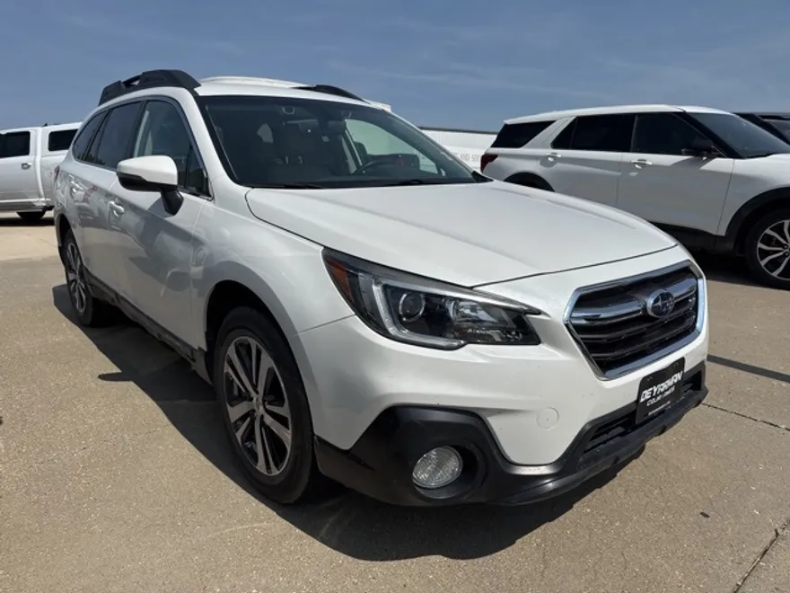 2019 Subaru Outback 2.5i photo 1