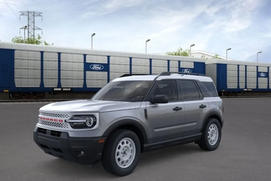 2025 Ford Bronco Sport Heritage photo 1