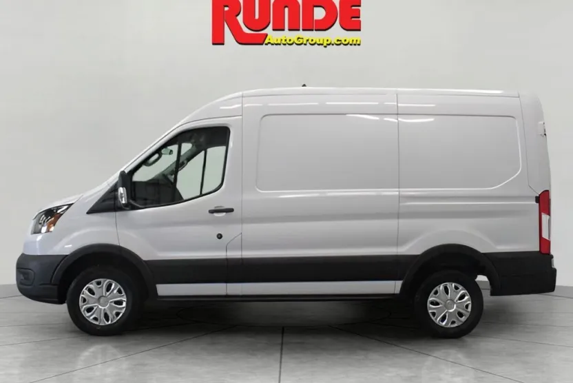 2023 Ford Transit photo 1