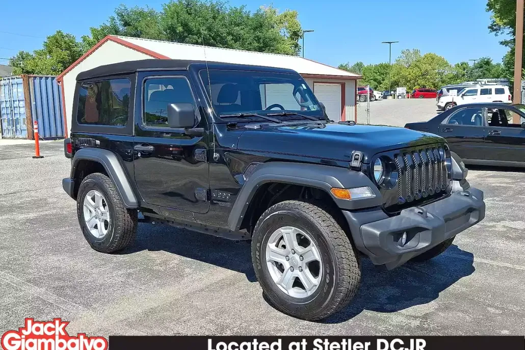 2021 Jeep Wrangler Sport S photo 1