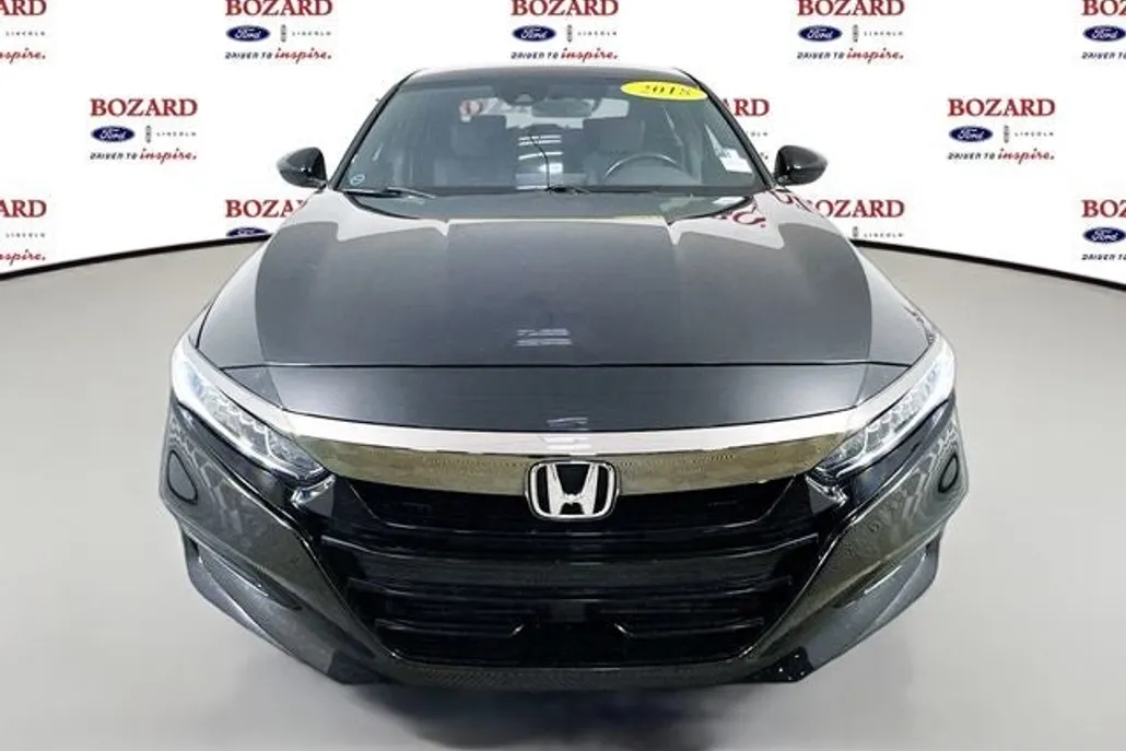 2018 Honda Accord Sport photo 1
