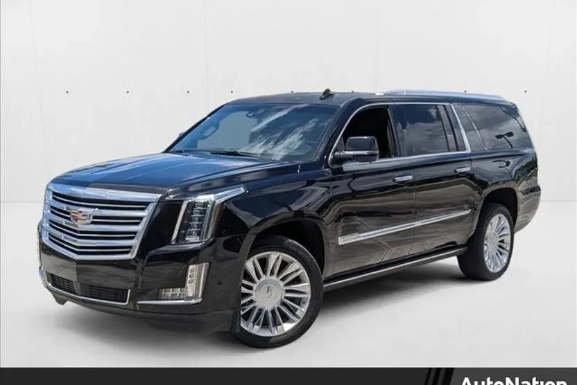 2017 Cadillac Escalade ESV Platinum photo 1