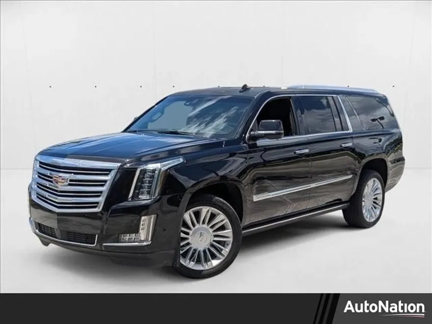 2017 Cadillac Escalade ESV Platinum photo 1