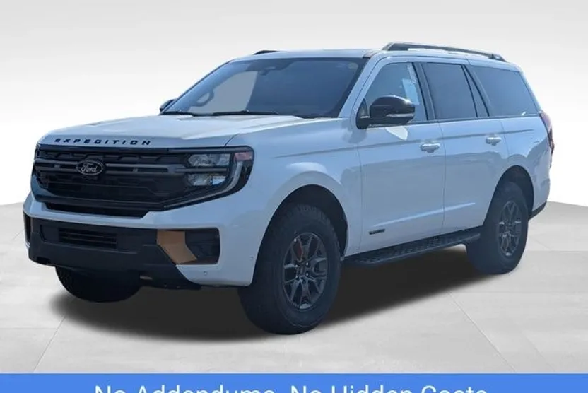 2025 Ford Expedition photo 1