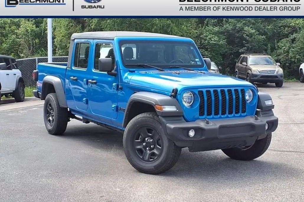 2022 Jeep Gladiator Sport photo 1