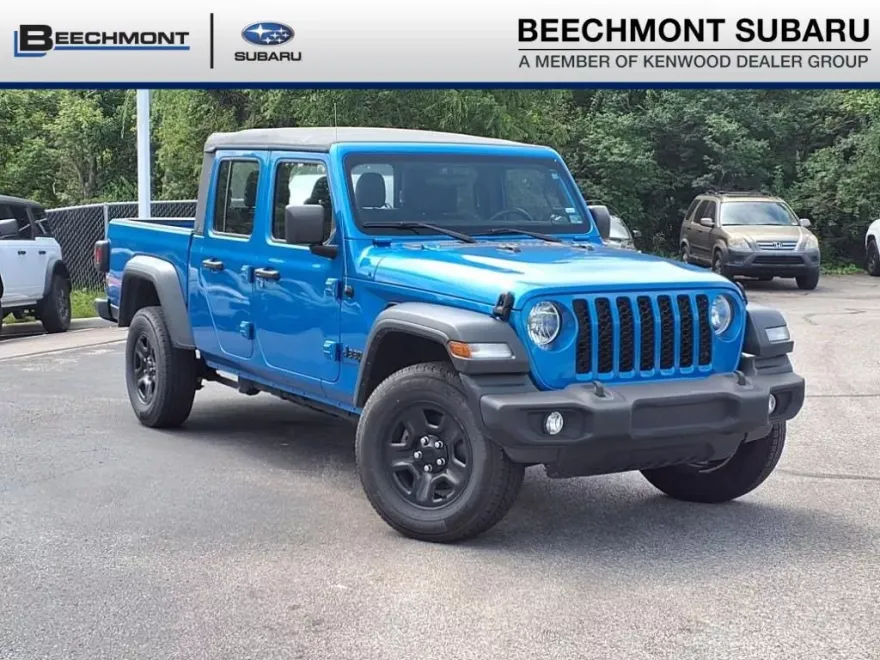 2022 Jeep Gladiator Sport photo 1