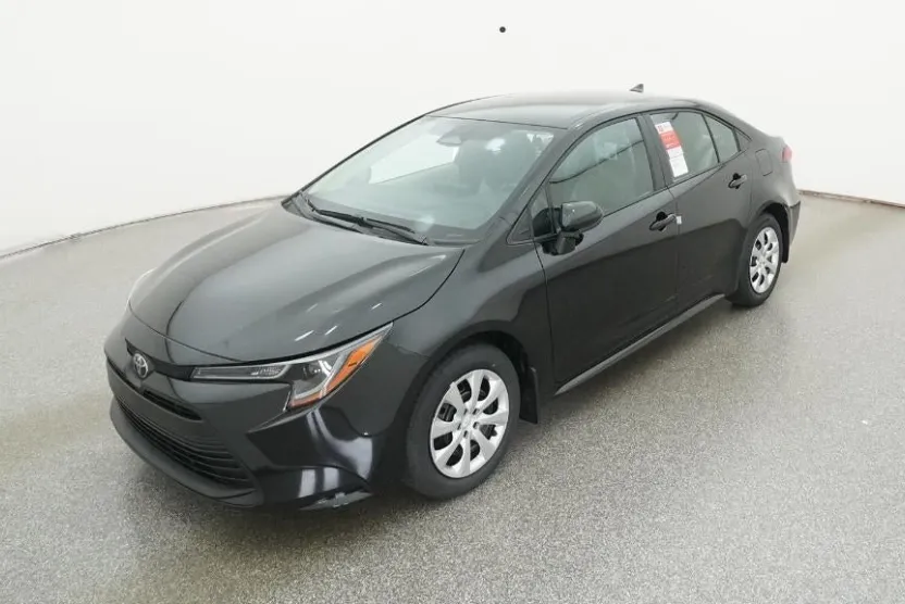 2026 Toyota Corolla LE photo 1