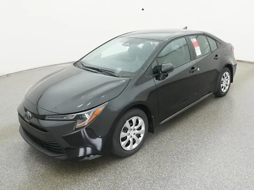 2026 Toyota Corolla LE photo 1