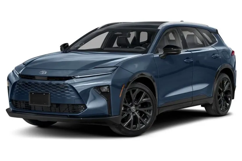 2025 Toyota Crown Signia Limited photo 1
