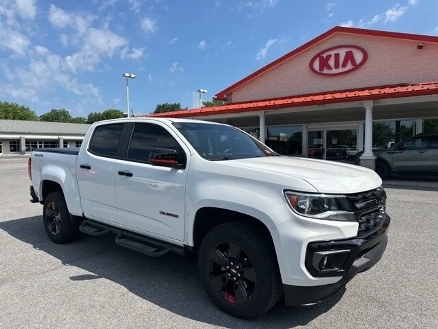 2021 Chevrolet Colorado LT photo 1