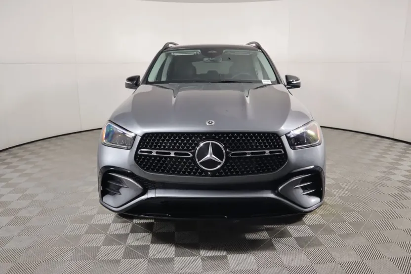 2026 Mercedes Benz GLE 450 4MATIC photo 1