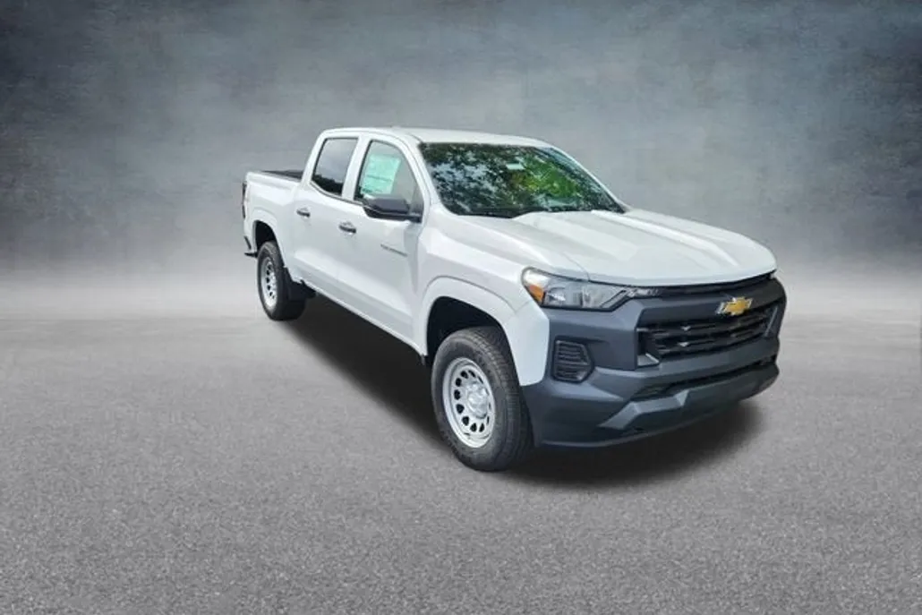2026 Chevrolet Colorado Work Truck photo 1