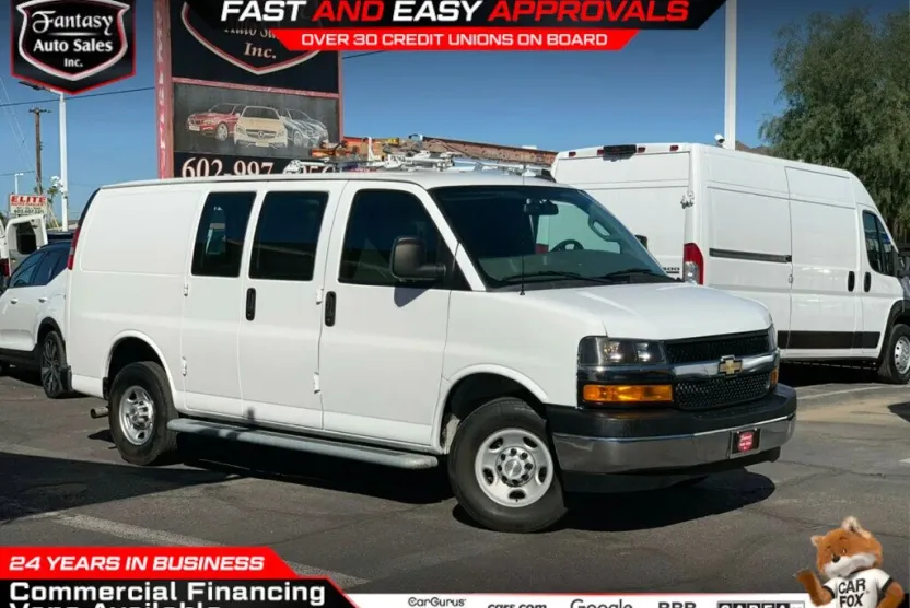 2022 Chevrolet Express Cargo Van 2500 photo 1
