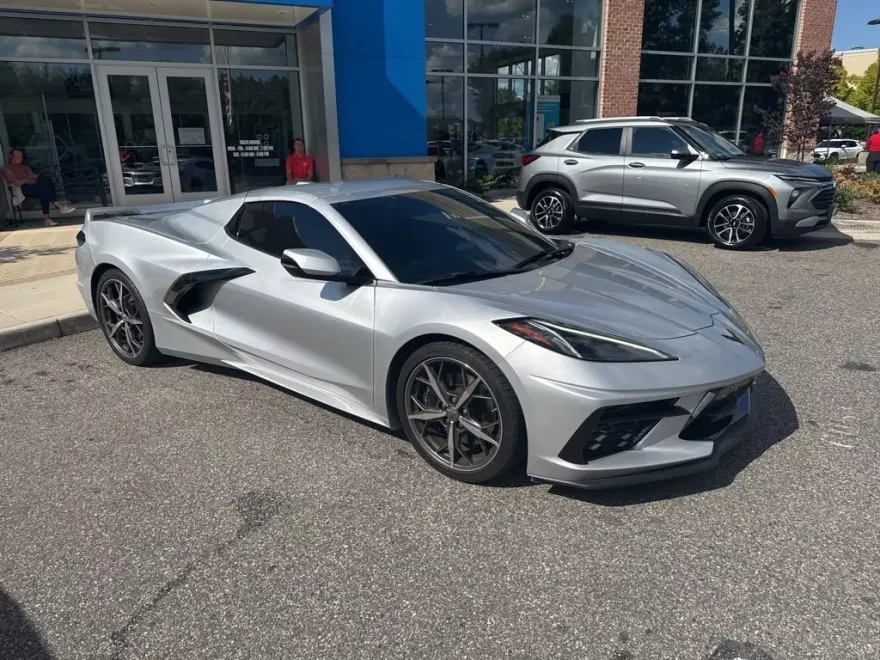2020 Chevrolet Corvette Stingray 3LT photo 1