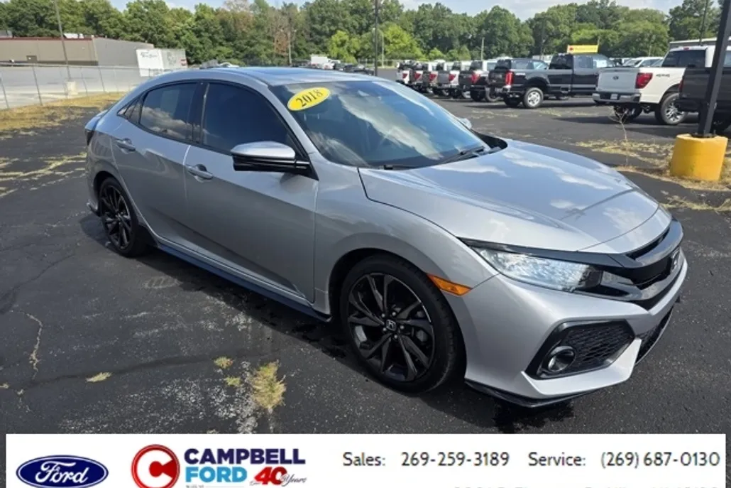 2018 Honda Civic Sport Touring photo 1