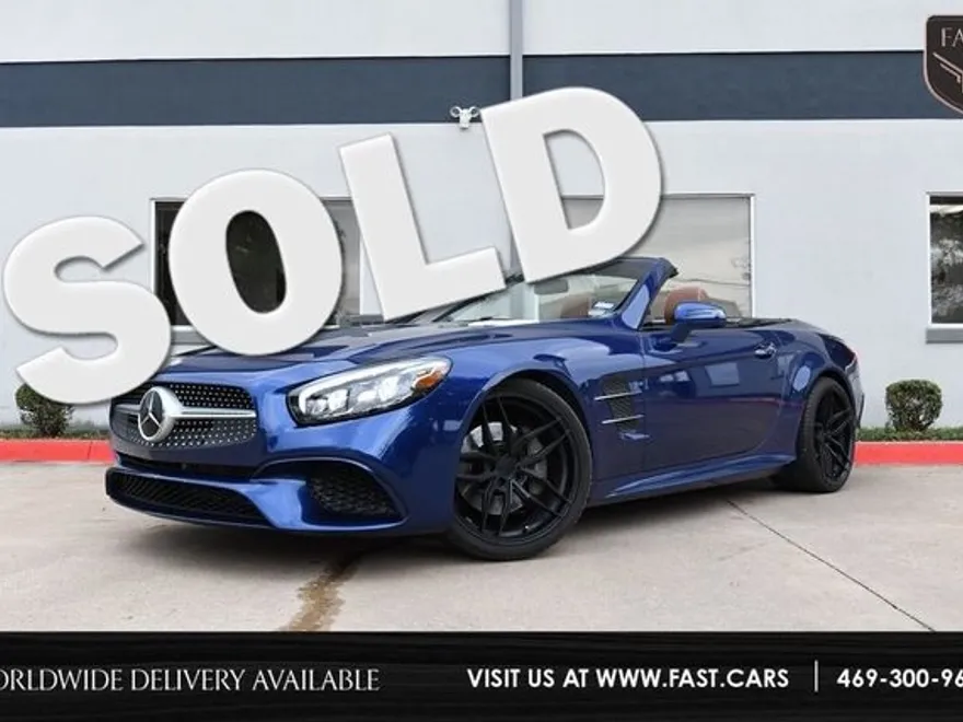 2017 Mercedes Benz SL 550 photo 1