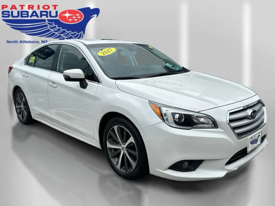 2017 Subaru Legacy Limited photo 1