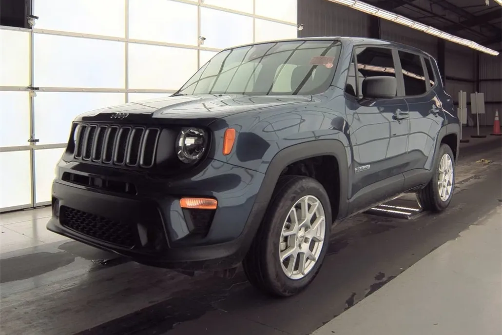 2023 Jeep Renegade Latitude Upland photo 1