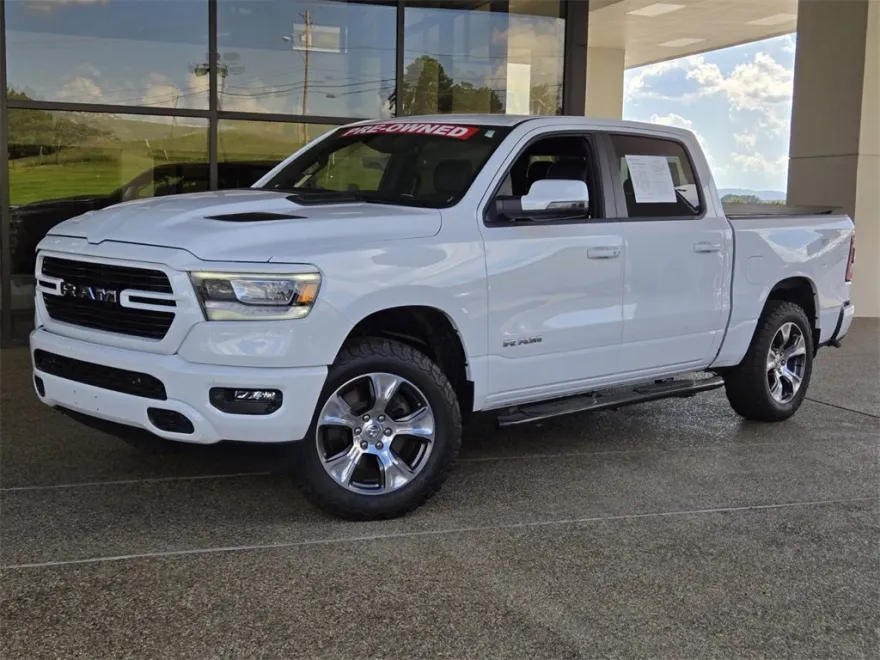 2023 Ram 1500 Laramie photo 1