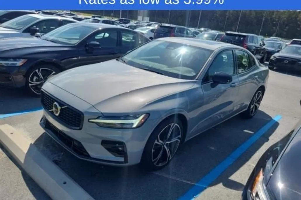 2024 Volvo S60 B5 AWD Core photo 1