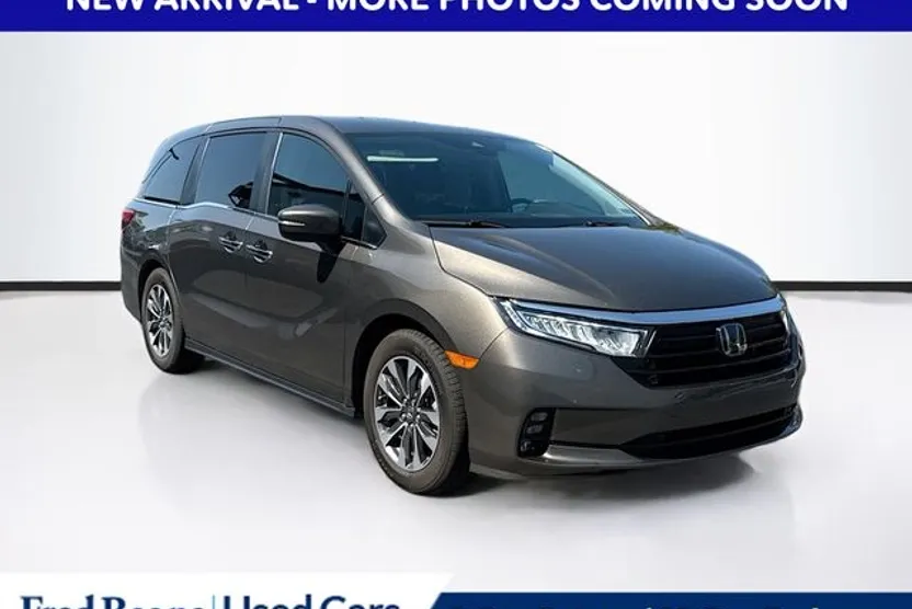 2023 Honda Odyssey EX-L photo 1