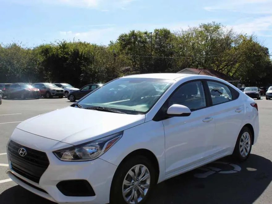 2018 Hyundai Accent SE photo 1