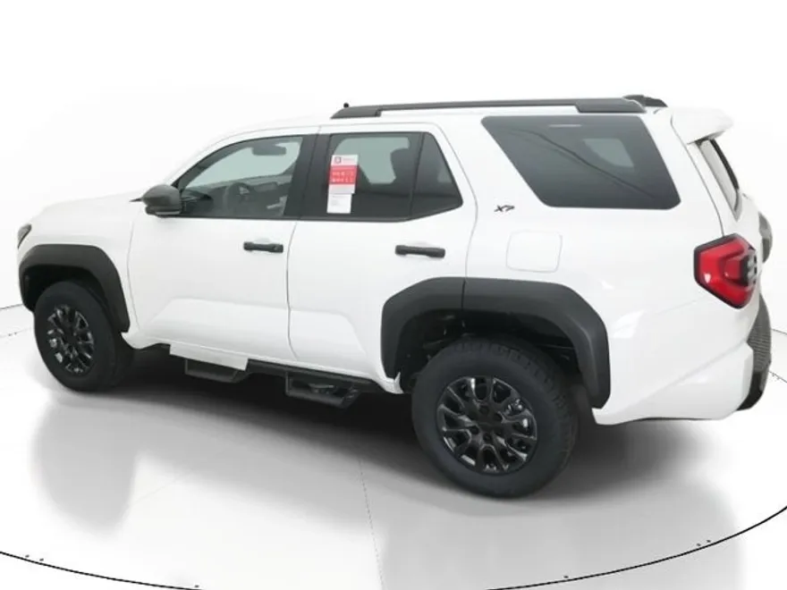 2025 Toyota 4Runner SR5 photo 1
