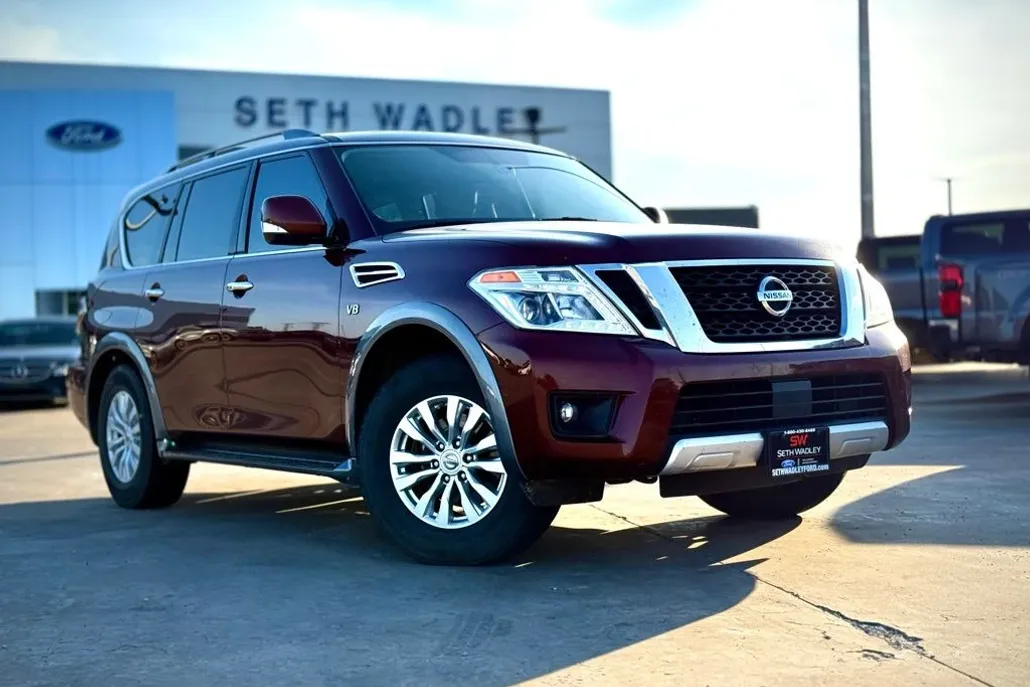2018 Nissan Armada SL photo 1
