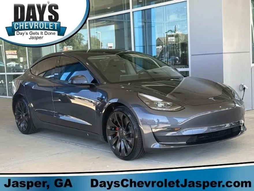 2023 Tesla Model 3 Performance photo 1