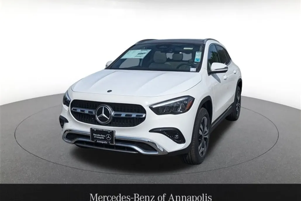 2026 Mercedes Benz GLA 250 4MATIC photo 1