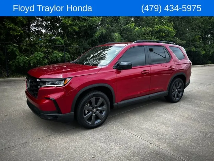 2025 Honda Pilot Sport photo 1