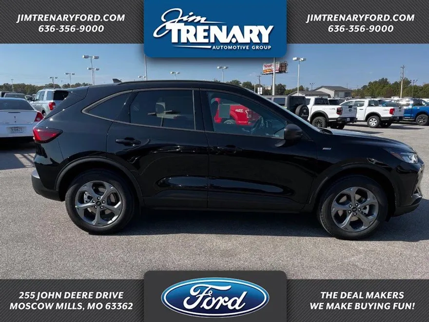 2025 Ford Escape ST-Line photo 1