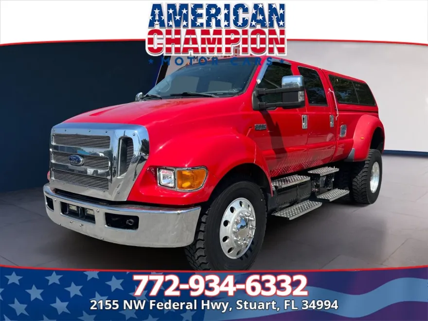 2008 Ford F-650 SuperCab photo 1
