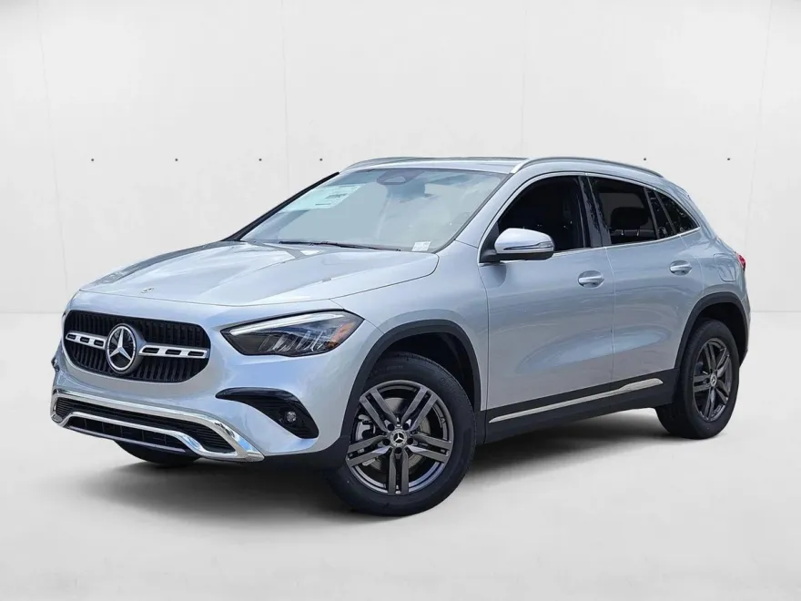 2026 Mercedes Benz GLA 250 photo 1