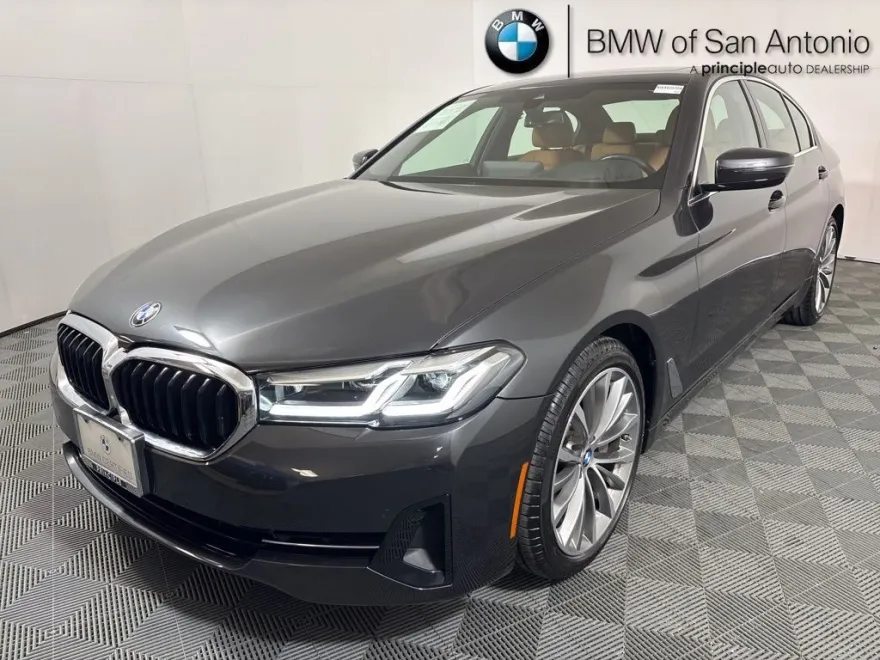 2022 Bmw 530i photo 1