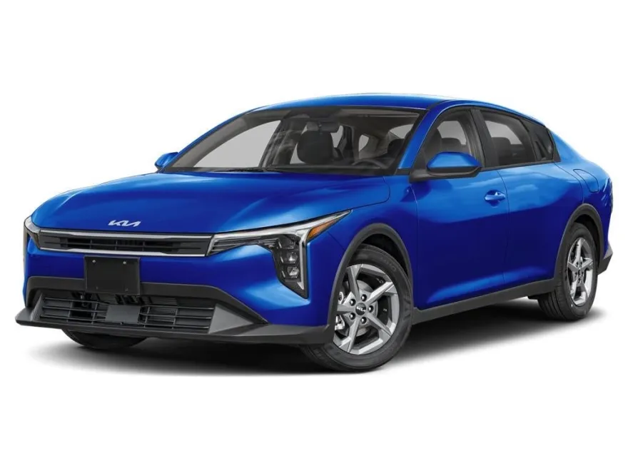 2025 Kia K4 LXS photo 1