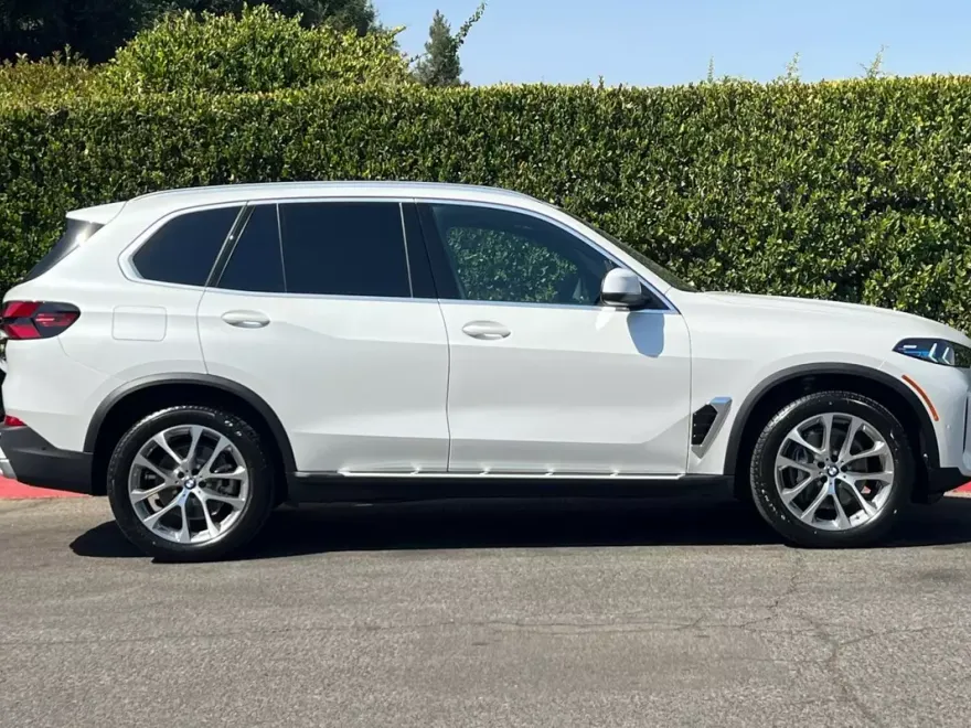 2026 Bmw X5 xDrive40i photo 1