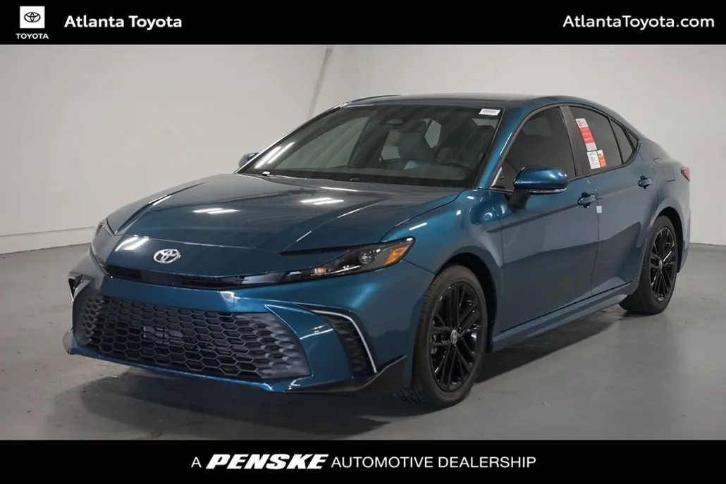 2026 Toyota Camry SE photo 1